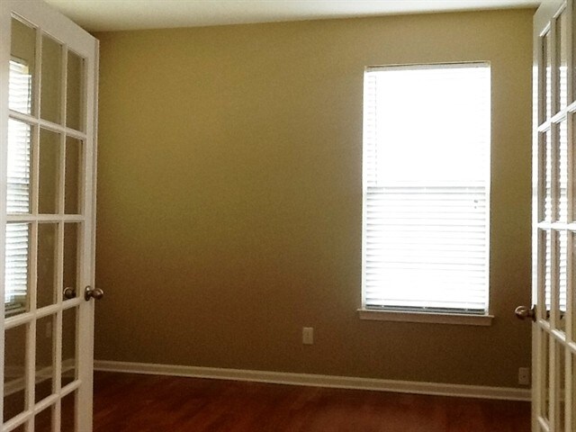 Building Photo - 3024 Saintsbury Cove Dr