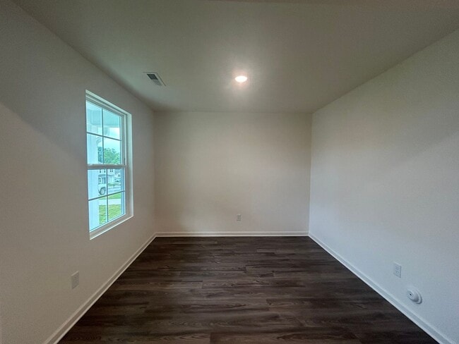 Building Photo - 796 Smokey Ridge Rd