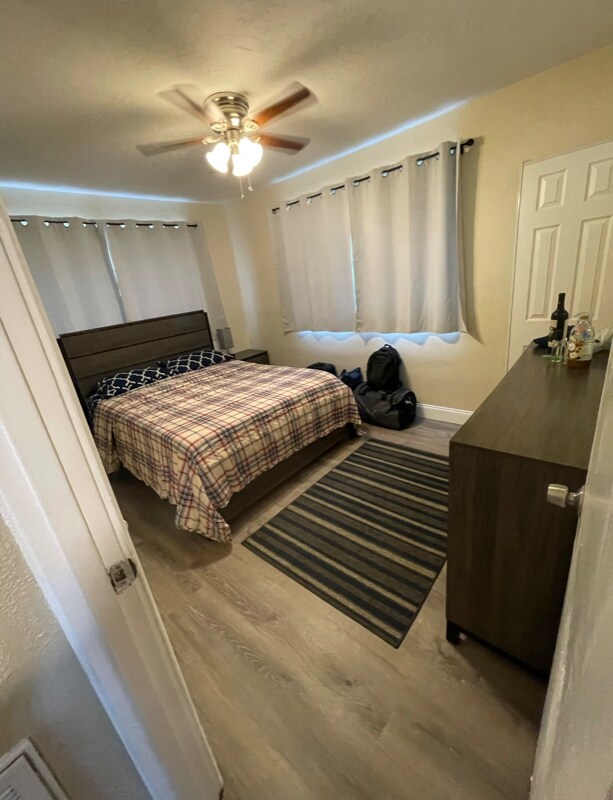 Building Photo - 2434 Sarno Rd