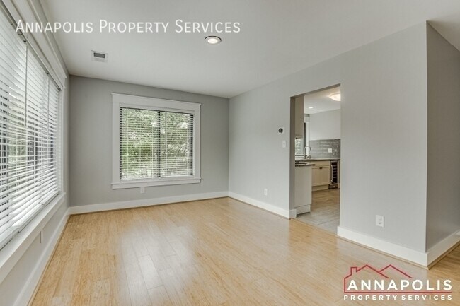 Building Photo - 11 Spa Creek Landing