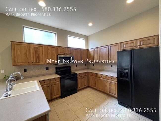 Building Photo - 17453 W Rock Ledge Rd