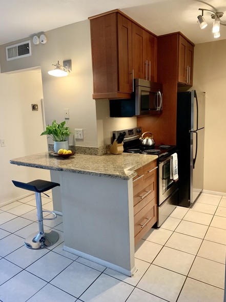 Kitchen - 6416 Friars Rd