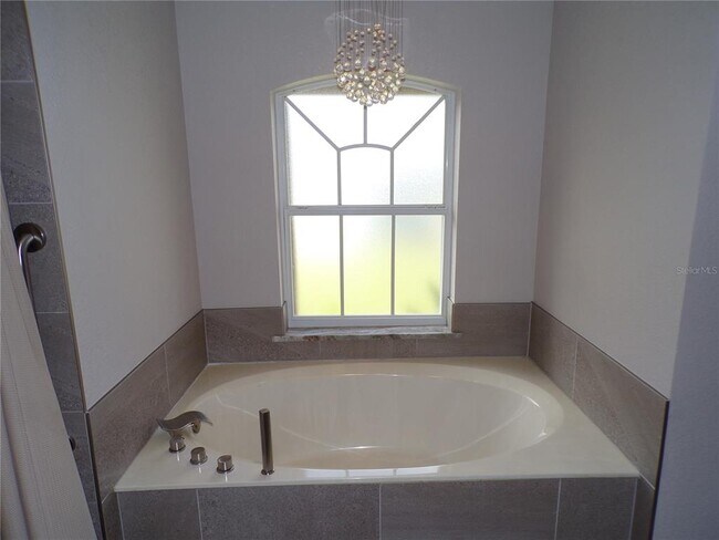 Building Photo - 4942 Ariton Rd