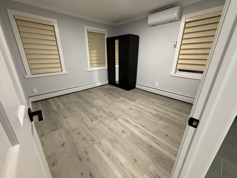 Room 2 - 20709 34th Ave