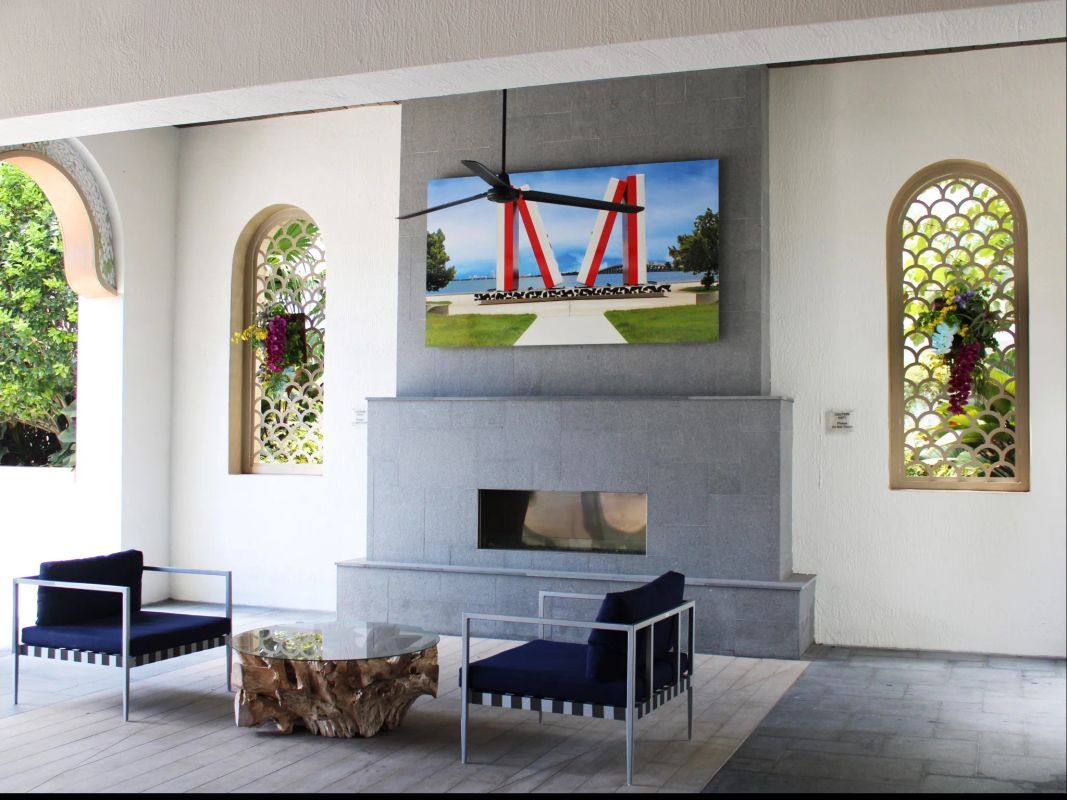 Building Photo - 551 NE 39th St