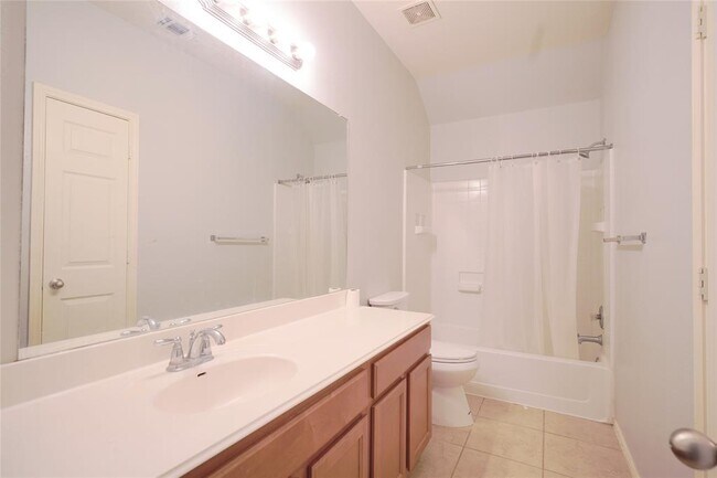 Building Photo - 11604 Falcon Trail Ct