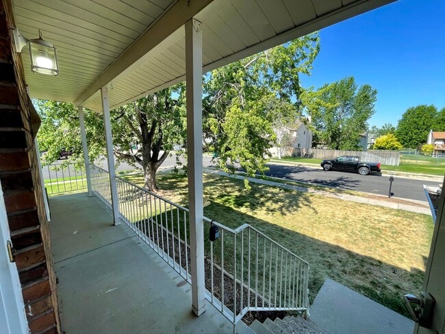Building Photo - Great 4 Bed/3 Bath home in Layton
