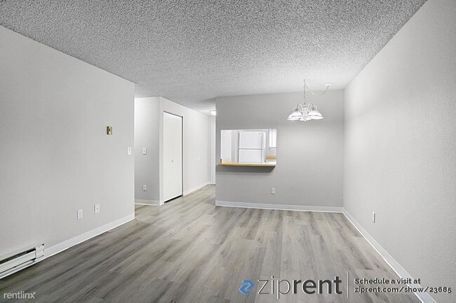 Building Photo - 1 br, 1 bath Condo - 3436 I Street Northea...