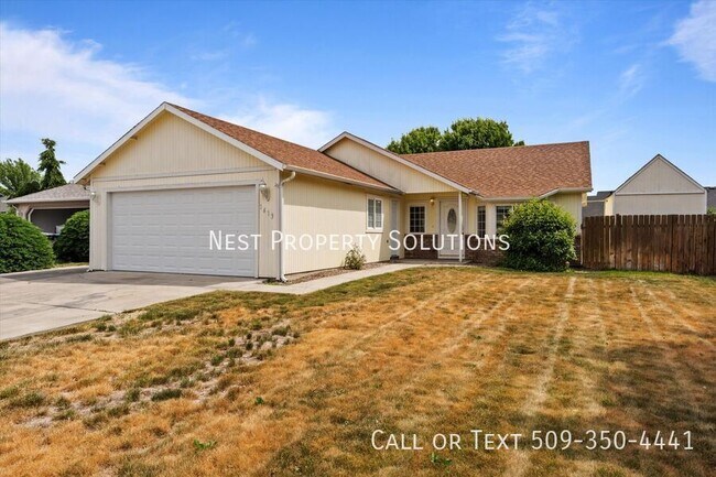 Building Photo - 1613 Pirate Ln