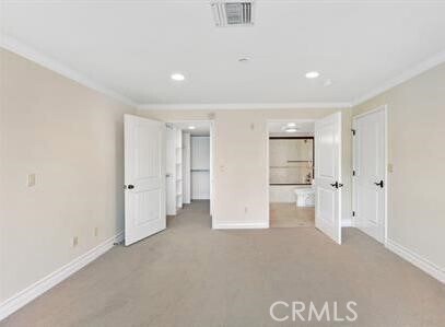 Building Photo - 10390 La Grange Ave