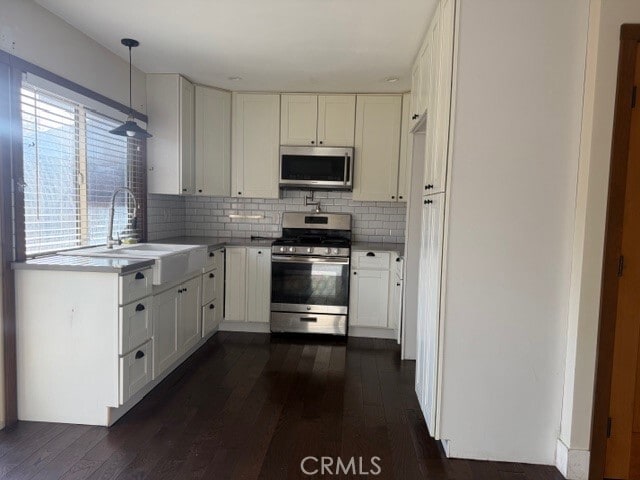 Building Photo - 3832 Bixby Dr