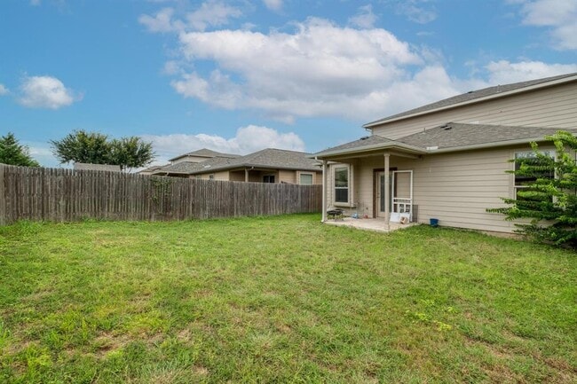 Building Photo - 12207 Walter Vaughn Dr