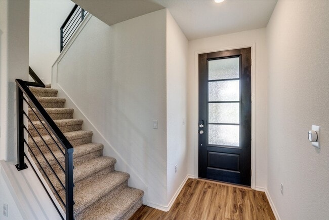 Building Photo - 1107 Diggy Dr