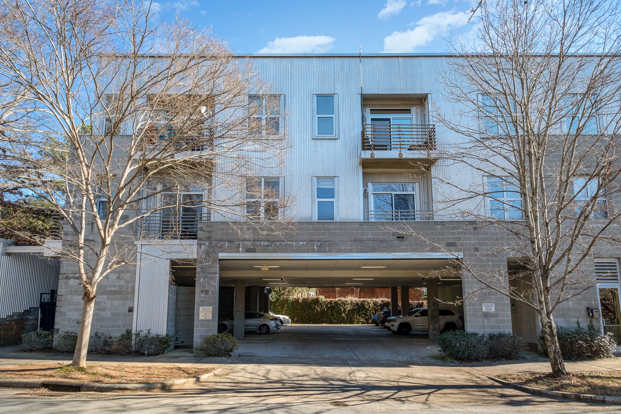 Building Photo - 1600 Fulton Ave
