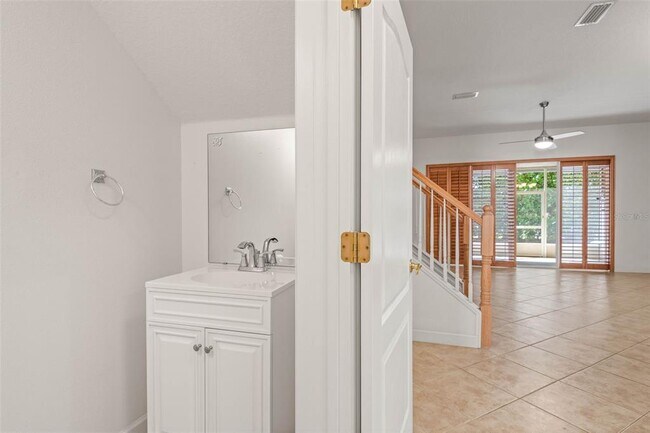 Building Photo - 2979 Estancia Pl