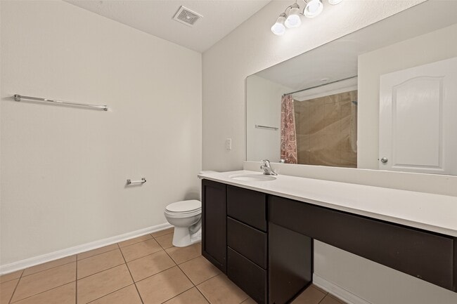 Building Photo - 18814 Bailey Oaks Ln