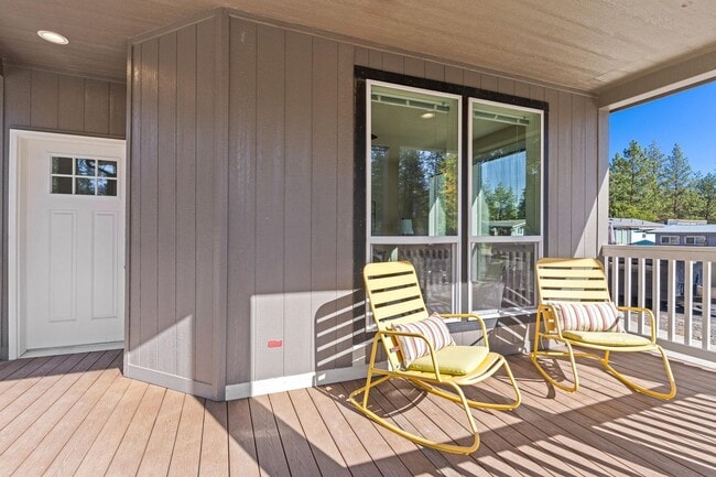 Building Photo - 3 Bed 2 Bath Brand New - Single level