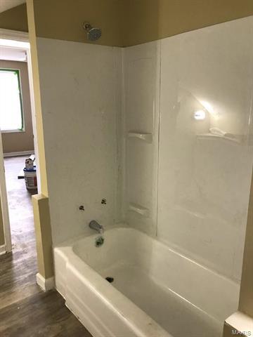 Building Photo - 413 Augusta St