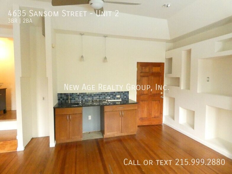 Building Photo - 4635 Sansom St