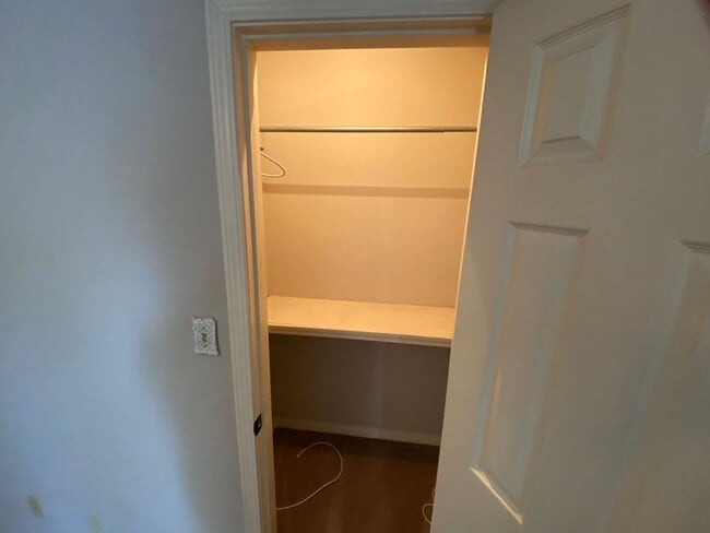 Building Photo - 2BD / 2.5BA FOR RENT