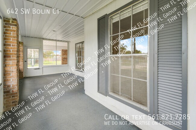 Building Photo - 642 SW Bolin Ct