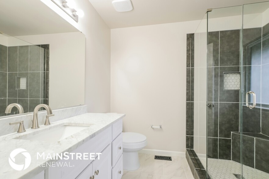 Building Photo - 5441 Ambrose Crossing