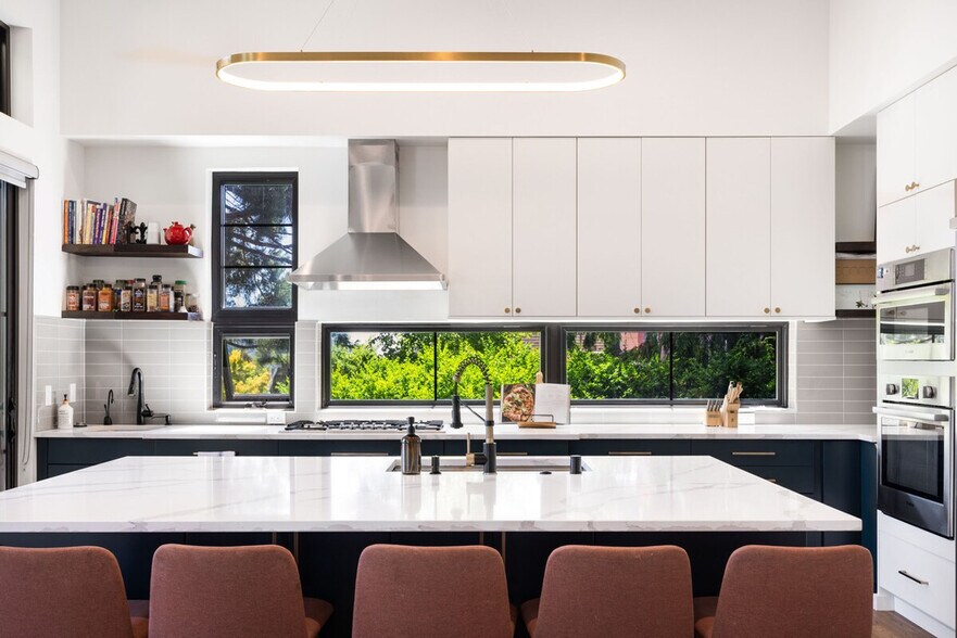 Building Photo - 3826 Meridian Ave N