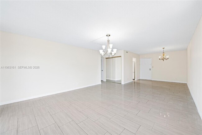 Building Photo - 16740 NE 9th Ave