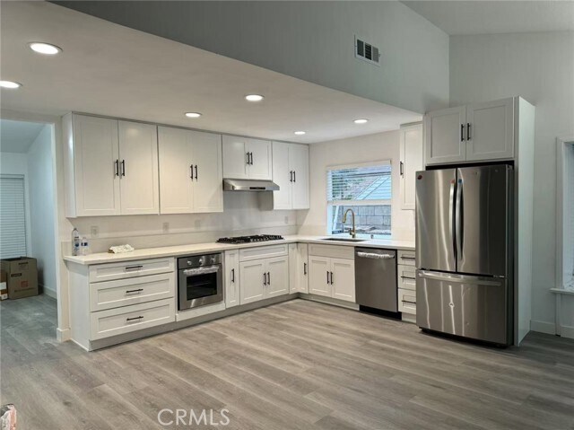 Building Photo - 14833 Maywood Dr