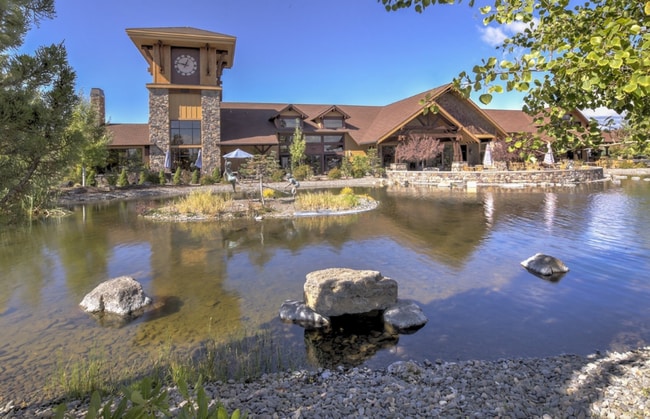Building Photo - 2 Bed/2 Bath Single-Level Condo in Eagle C...