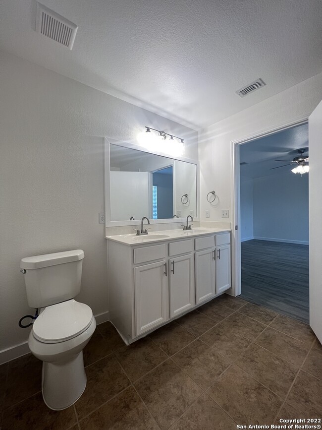 Building Photo - 9116 China Rose Dr