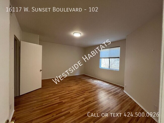Building Photo - 16117 W Sunset Blvd