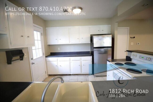 Building Photo - 1812 Rich Rd