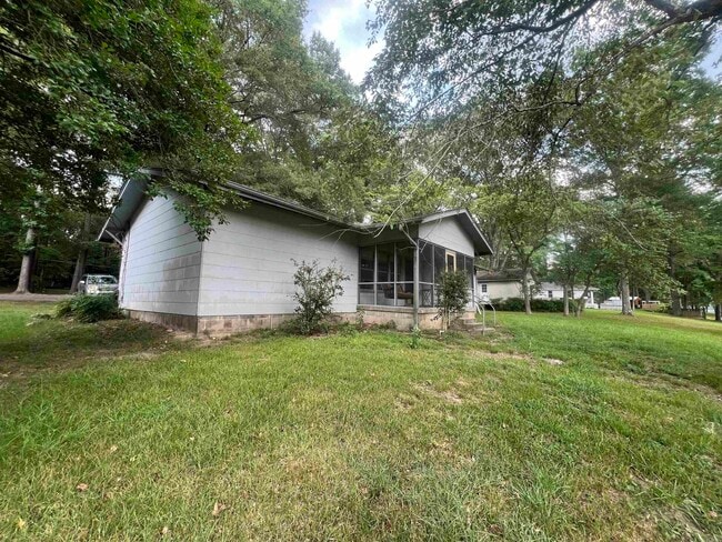 Building Photo - 131 Snug Harbor Cir