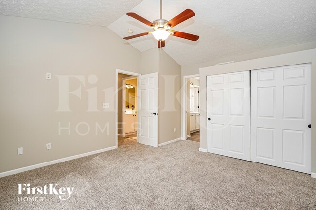 Building Photo - 339 Shyanne Dr