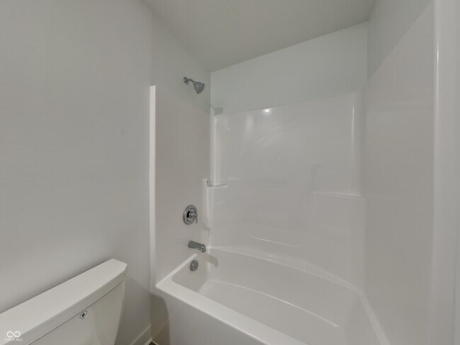 Building Photo - 11831 Moorfield Ln