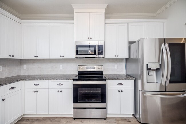 Building Photo - 5270 Copse Dr