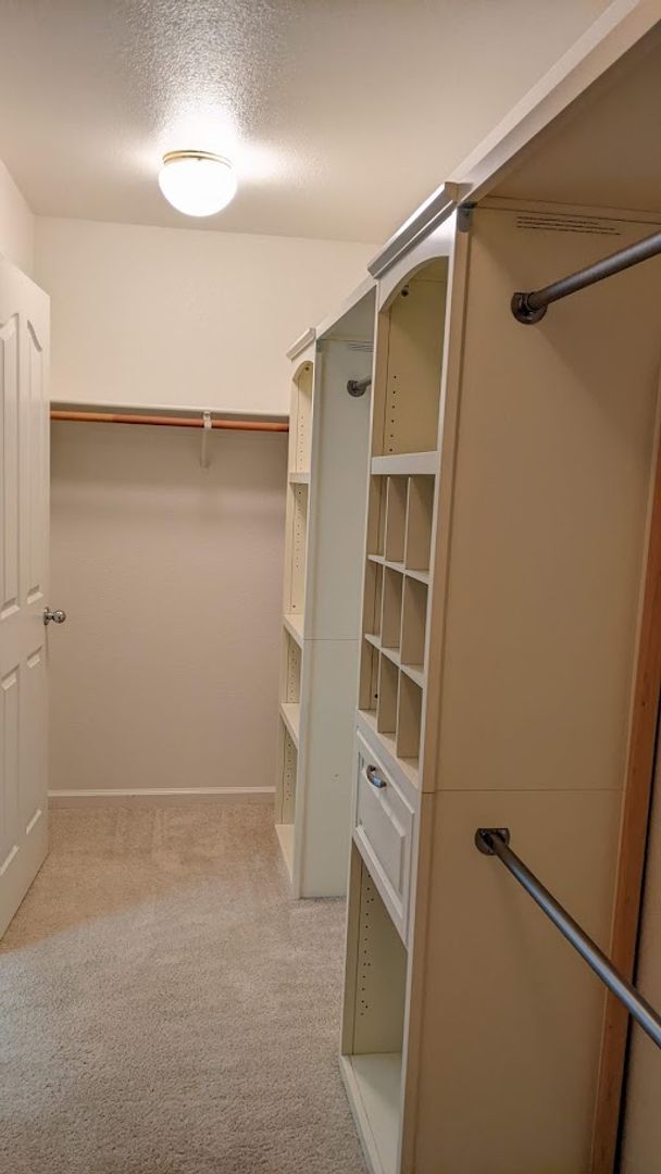 Building Photo - OPEN HOUSE MONDAY 3/9/26 at 4:00 pm