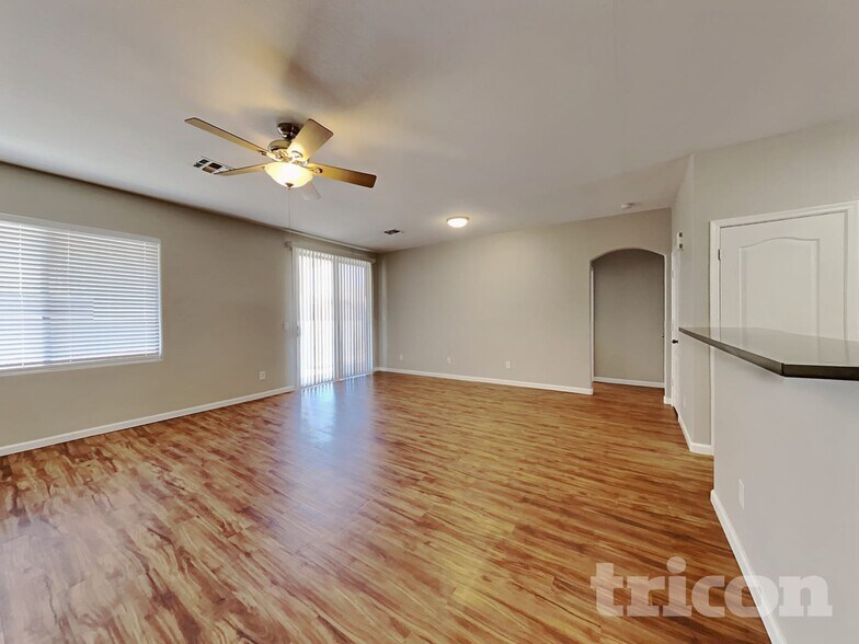 Building Photo - 12919 W Soledad St