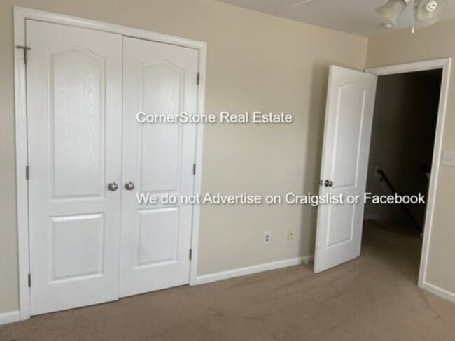 Building Photo - 50 Breezewood Dr