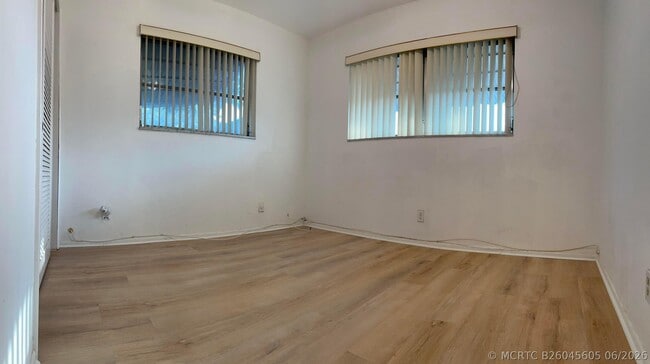 Building Photo - 1650 NW 43rd St