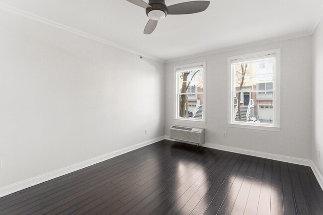 Building Photo - 30 CONSTITUTION Way