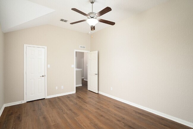 Building Photo - 3607 Texas Sotol