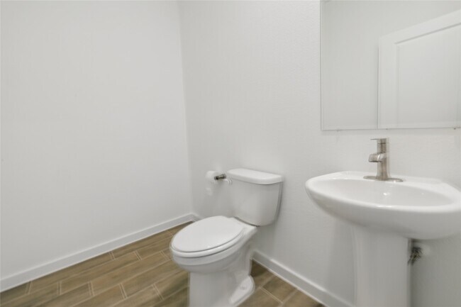 Building Photo - 6206 Bayou Birch Ln