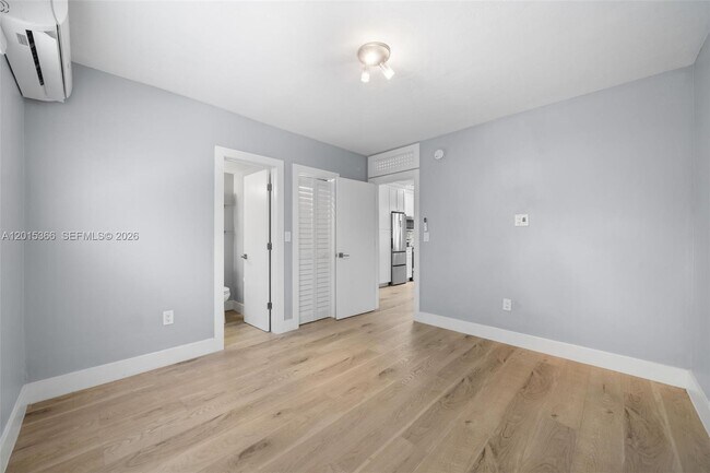 Building Photo - 6330 SW 79th St