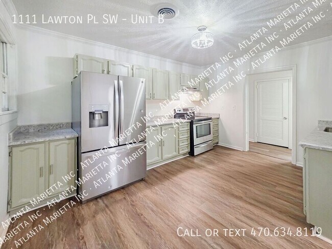 Building Photo - 1111 Lawton Pl SW