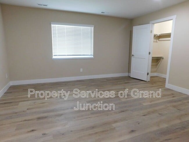 Building Photo - 1725 N 7th St