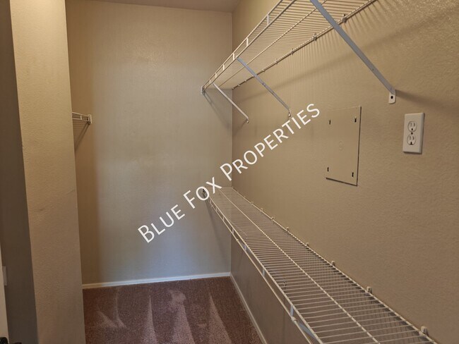 Building Photo - 1500 E Pusch Wilderness Dr