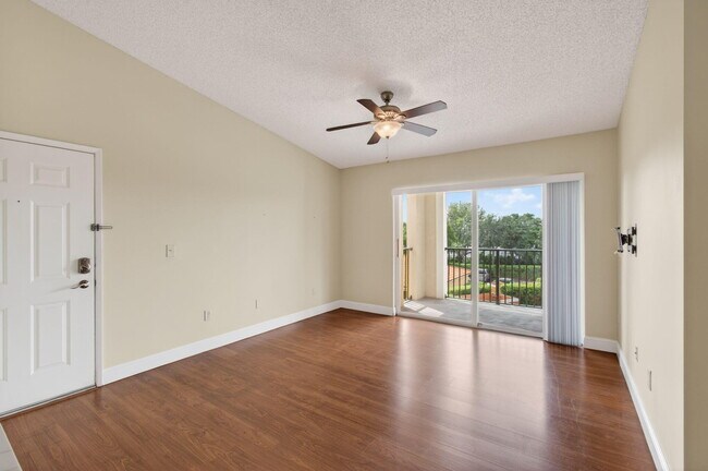 Building Photo - 157 Yacht Club Way