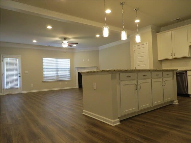 Building Photo - 5228 City Walk Dr